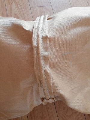 उच्च तापमान प्रतिरोधी तेल और जल प्रतिरोधी शीसे रेशा धूल फिल्टर बैग