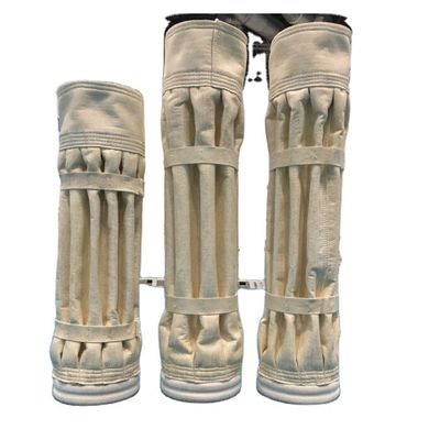 पीटीएफई झिल्ली के साथ प्लीटेड गैर बुना पॉलिएस्टर फील्ड फिल्टर बैग