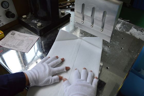 तरल निस्पंदन के लिए 125 माइक्रोन पॉलीप्रोपाइलीन गर्म पिघल नायलॉन फिल्टर बैग